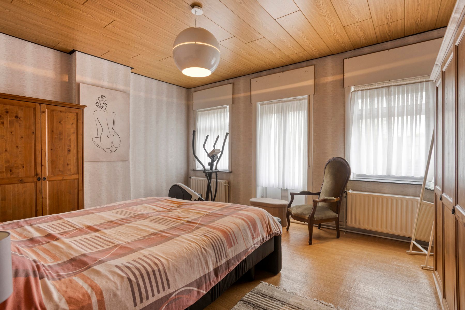 Charmante halfopen woning met potentieel foto 13