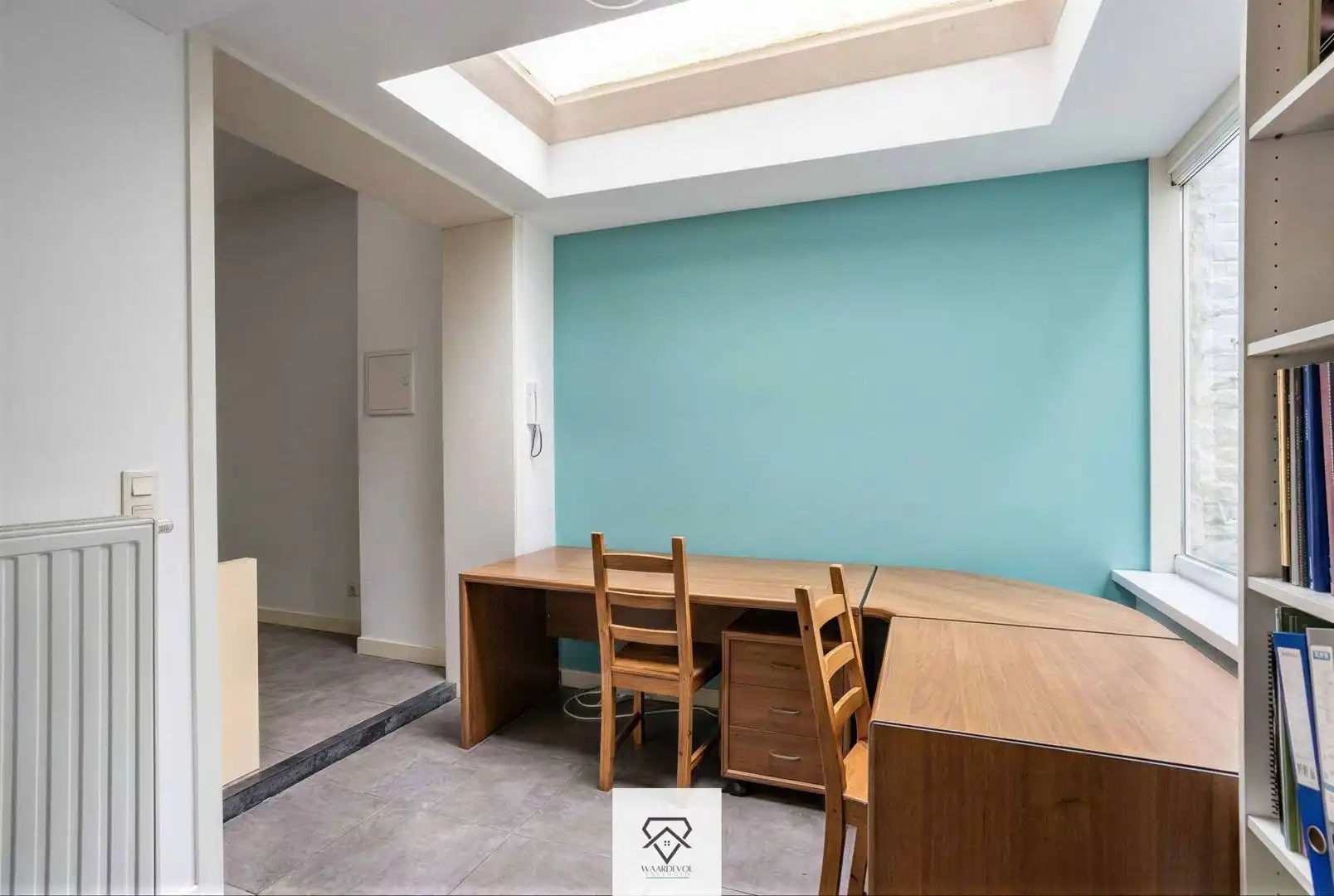 Ruime herenwoning met vernieuwd basiscomfort en ingesloten terras foto 9