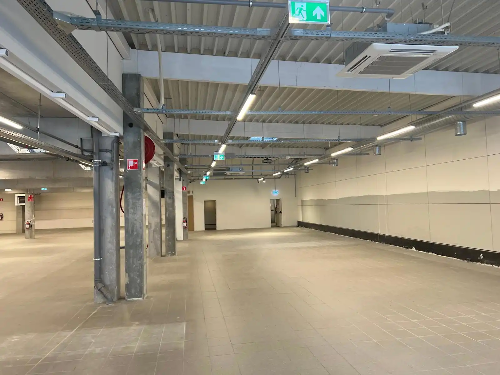 Handelspand te huur. foto 4