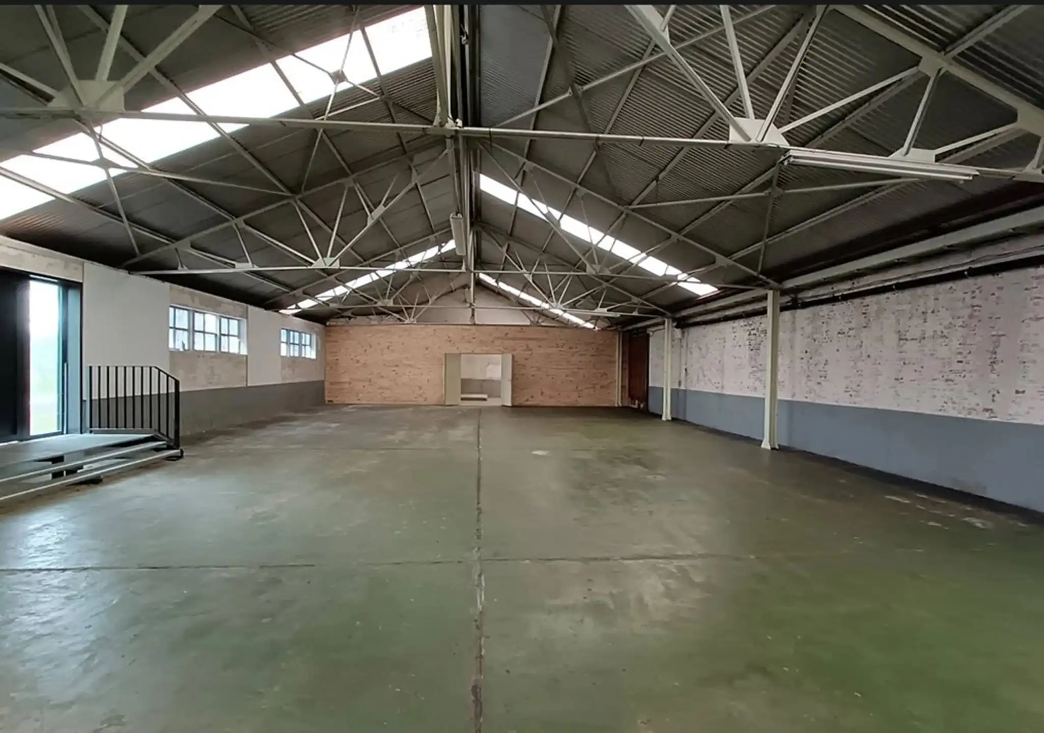 Commerciële ruimte te huur Lierseweg 317 - 2200 Herentals