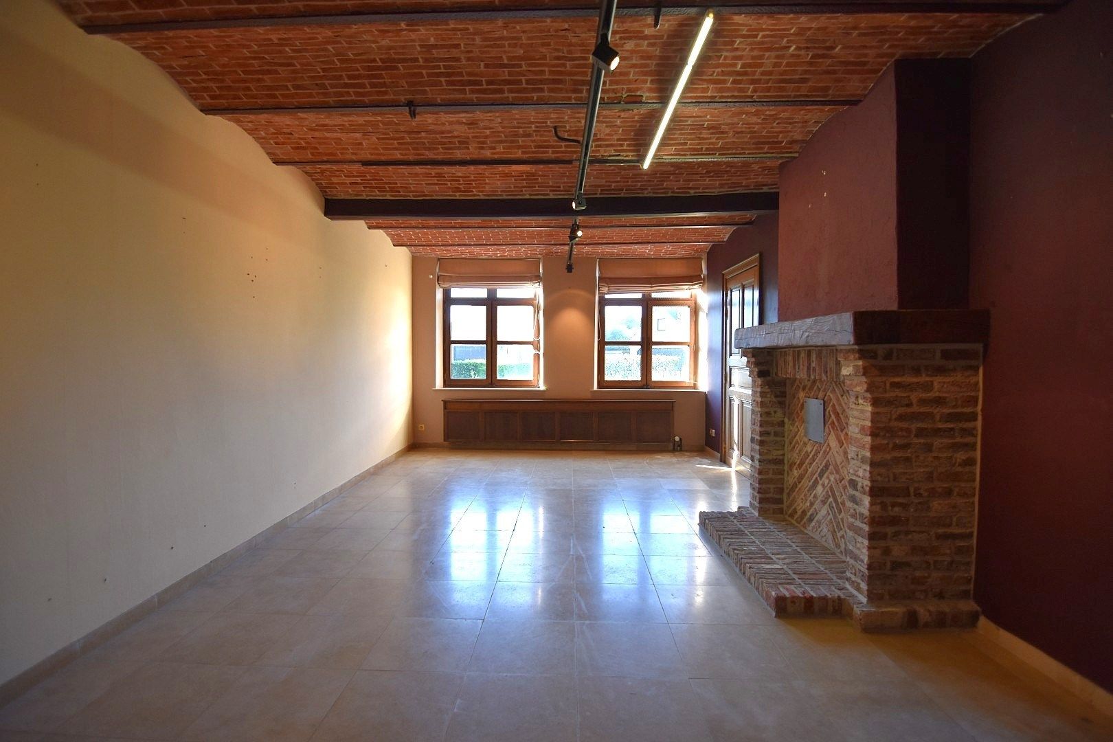 Mooi landhuis in Oekene foto 13