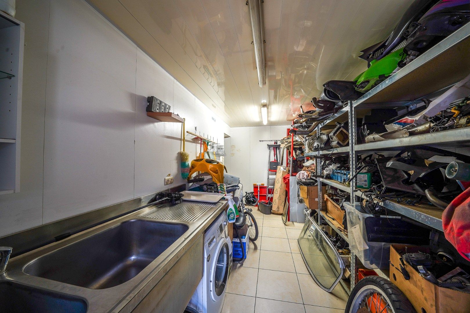 Ruime woning met garage en werkplaats te Zandvoorde foto 21