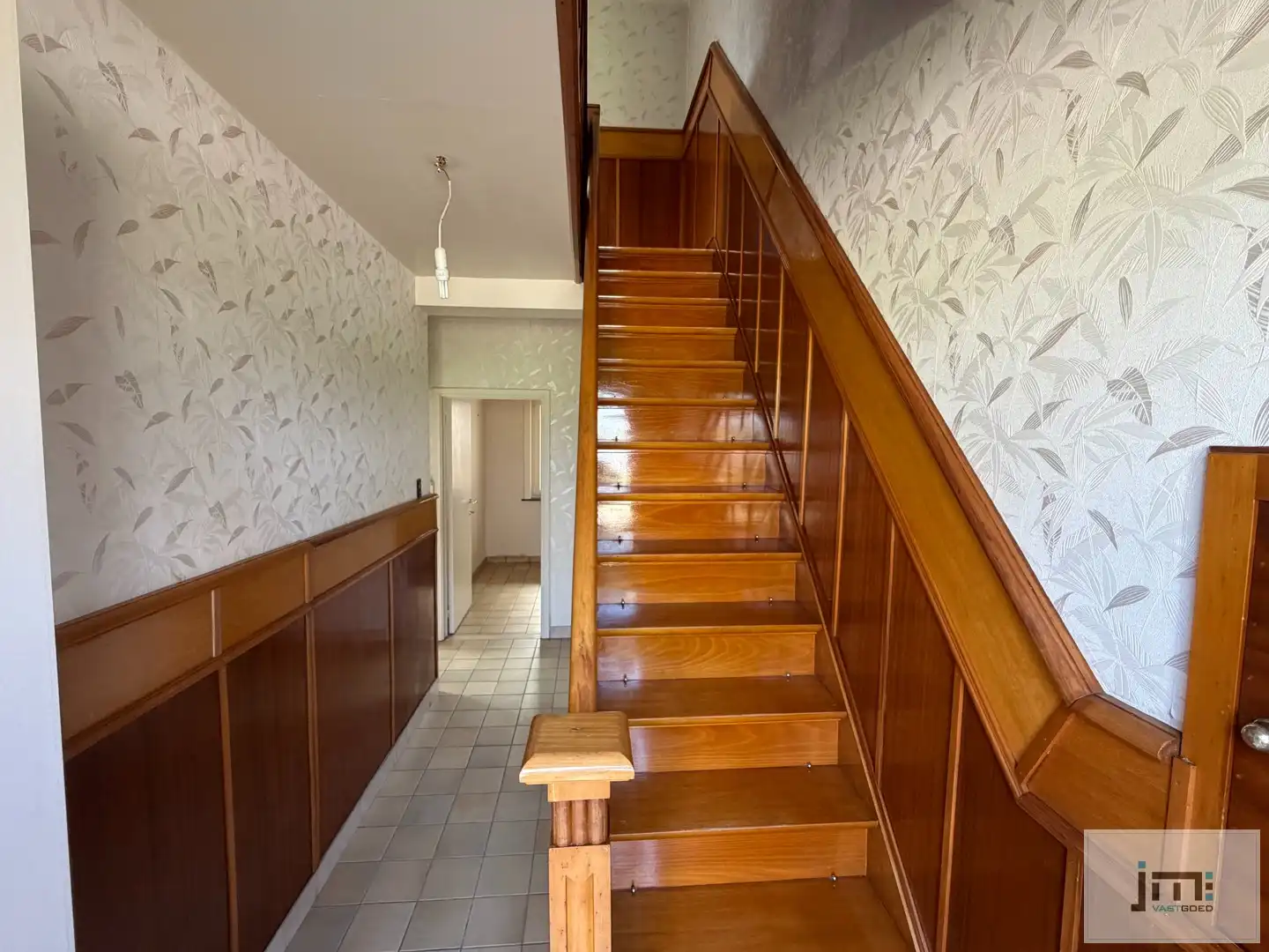 Rustig gelegen halfopen woning foto 2