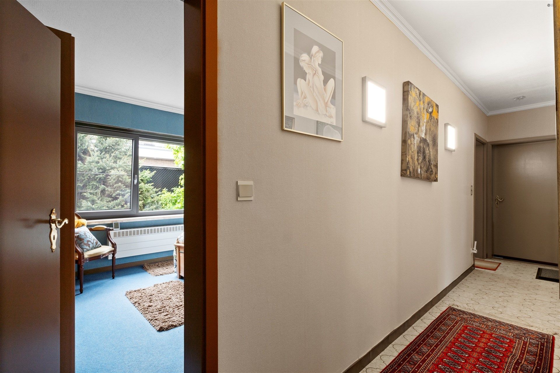 Rustig gelegen bungalow op 578m² grond met 33 zonnepanelen foto 14