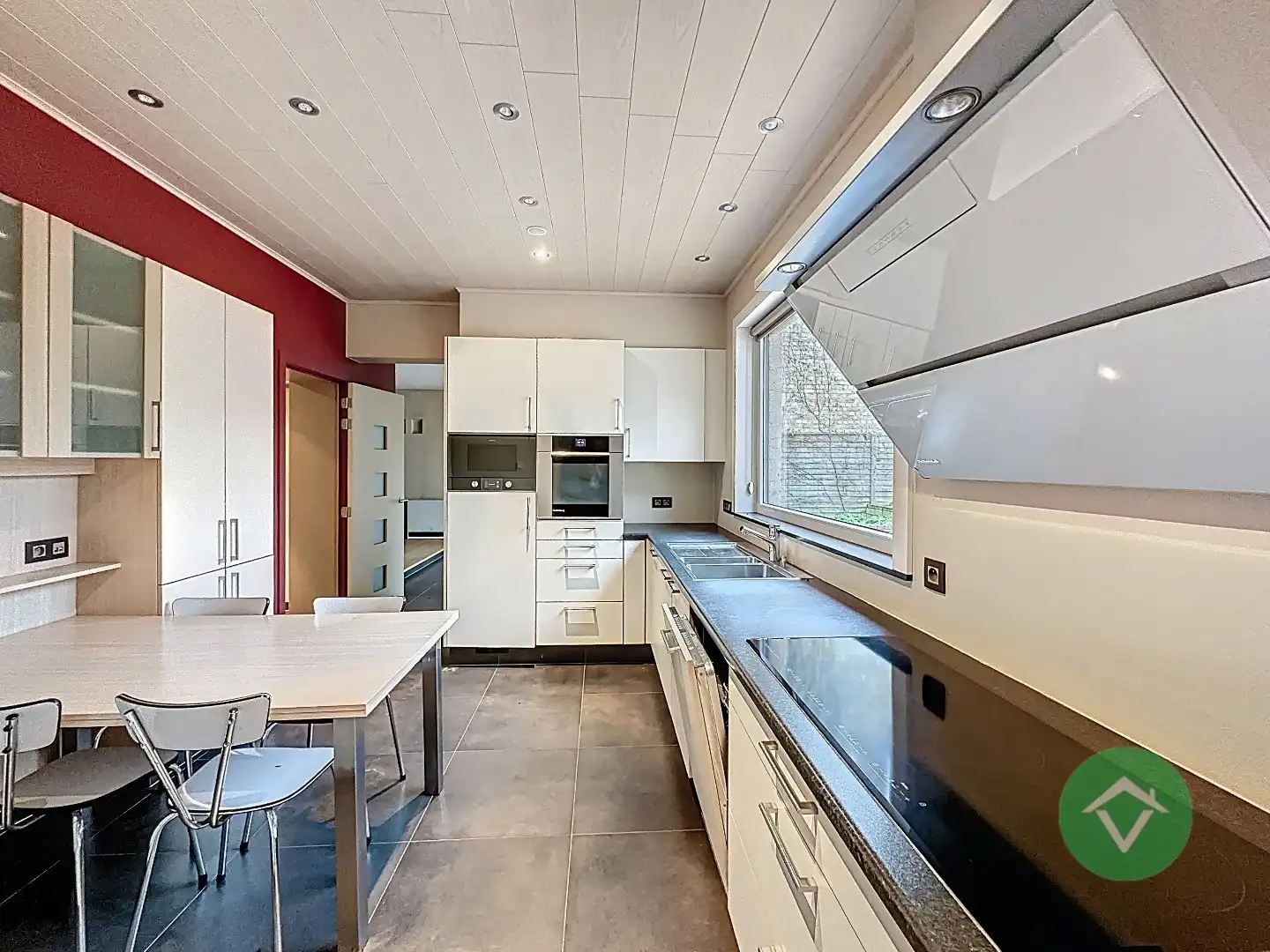 Handelspand met woonst op topligging in Gistel foto 13