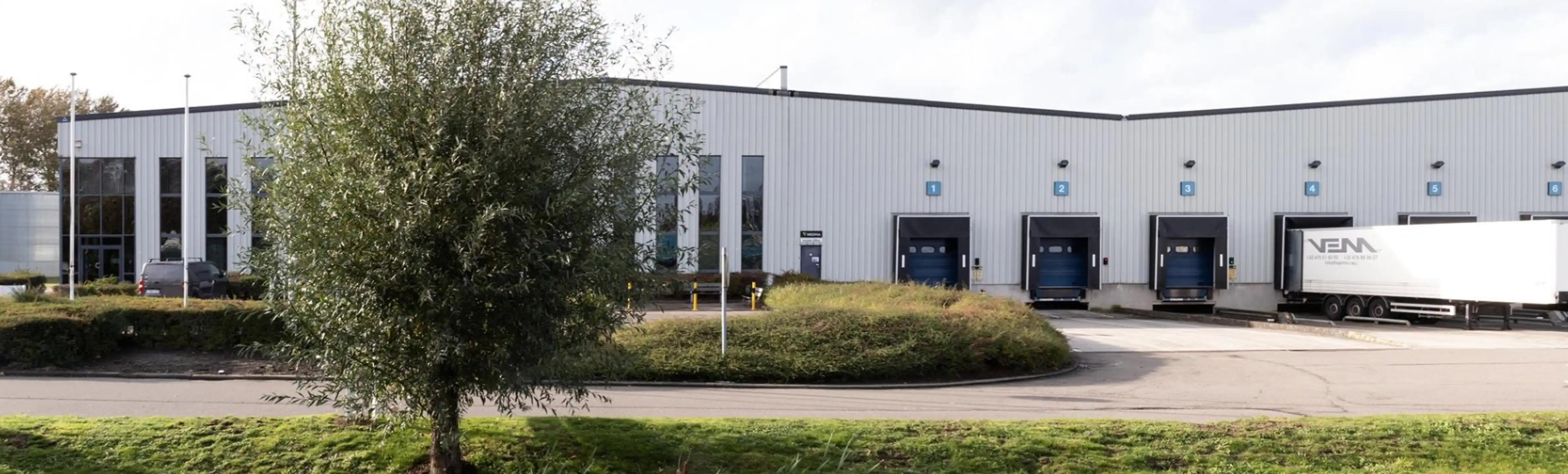 Bedrijfsvastgoed te huur Schoonmansveld 1 - 2870 Puurs-Sint-Amands