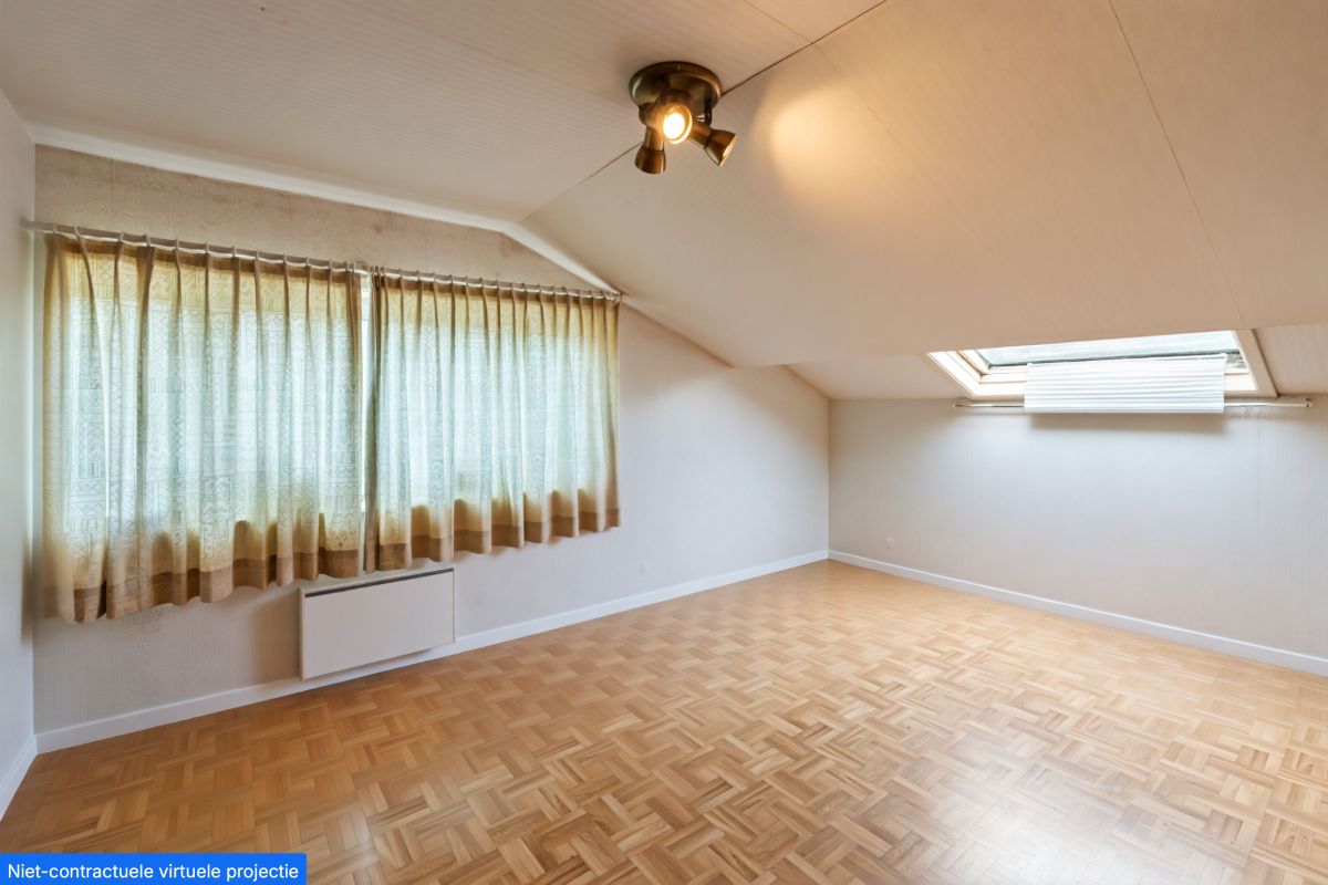 Ruime laagbouwvilla met 5 slaapkamers en 150 m² kelder/garage in Lede foto 10