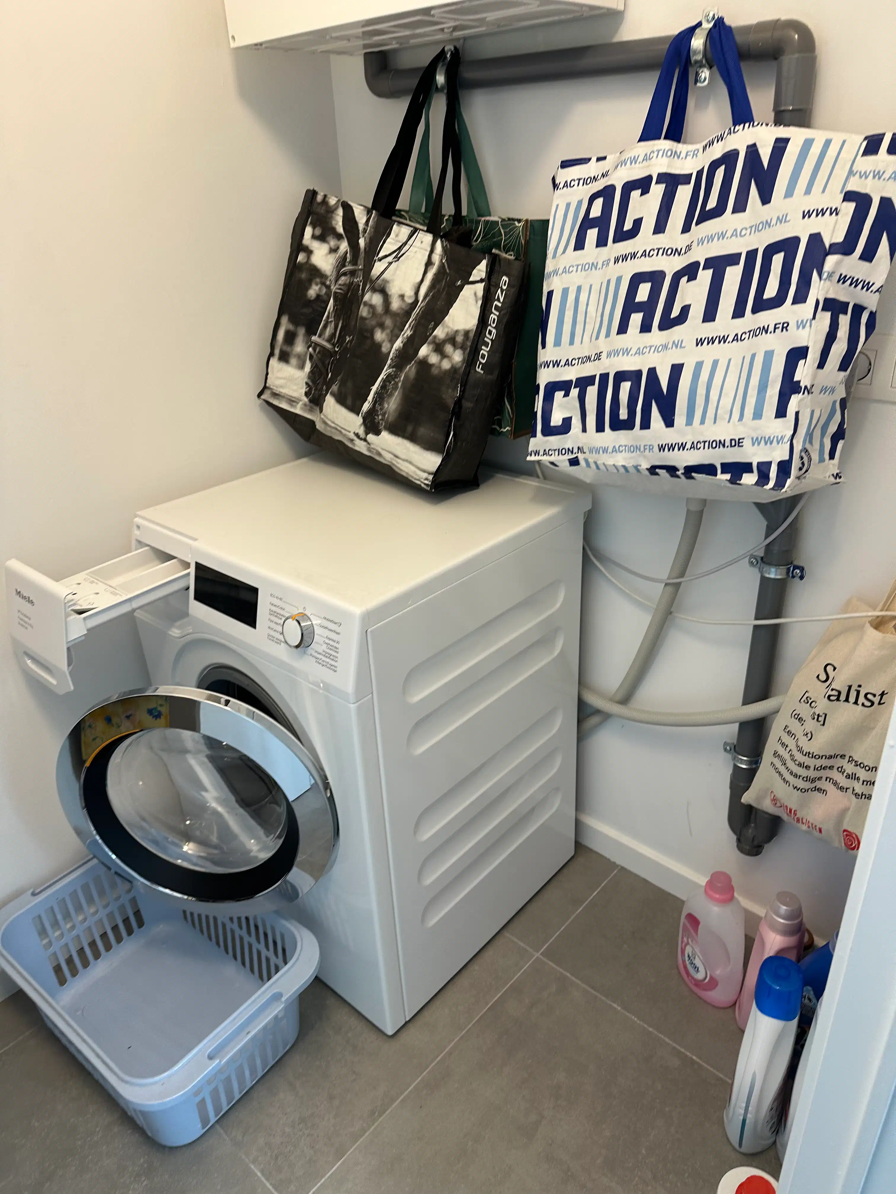 Modern 3-slaapkamer appartement met tuin in het centrum van Zottegem foto 18