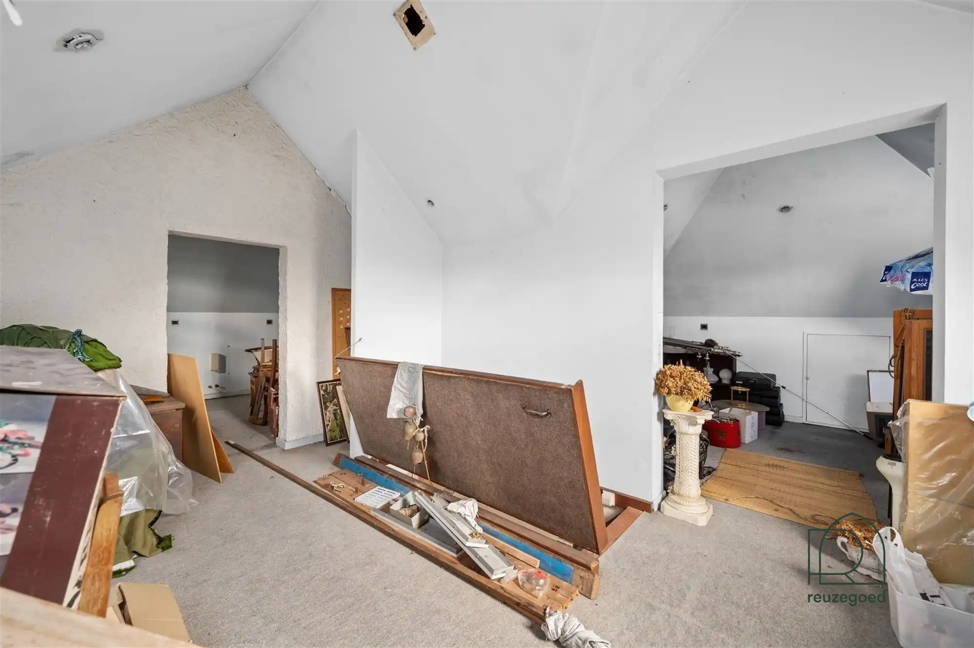 Te renoveren huis (382m²) met mogelijkheid tot 2 bouwgronden foto 23
