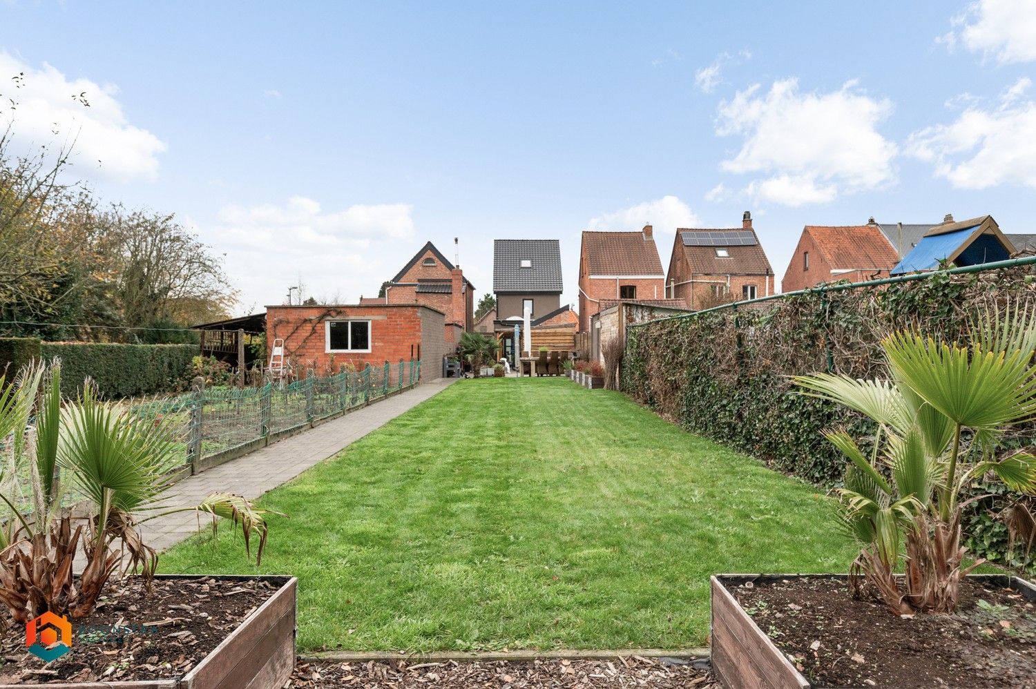 Gerenoveerde woning met 3 slaapkamers foto 19