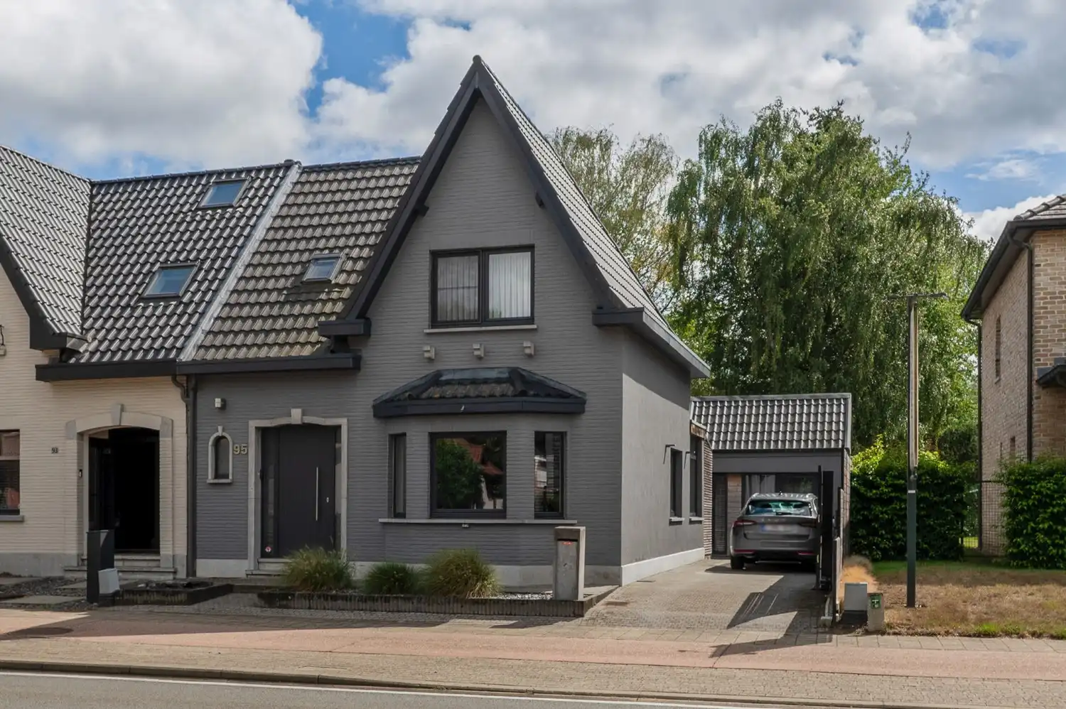 Hoofdfoto van de publicatie: INSTAPKLARE WONING MET 2 SLAAPKAMERS EN MOOIE TUIN!