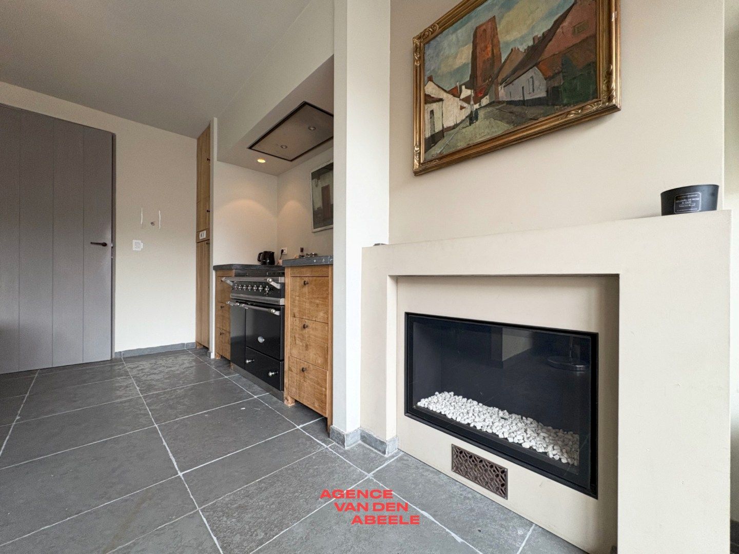 High class woning met stadskoer foto 5