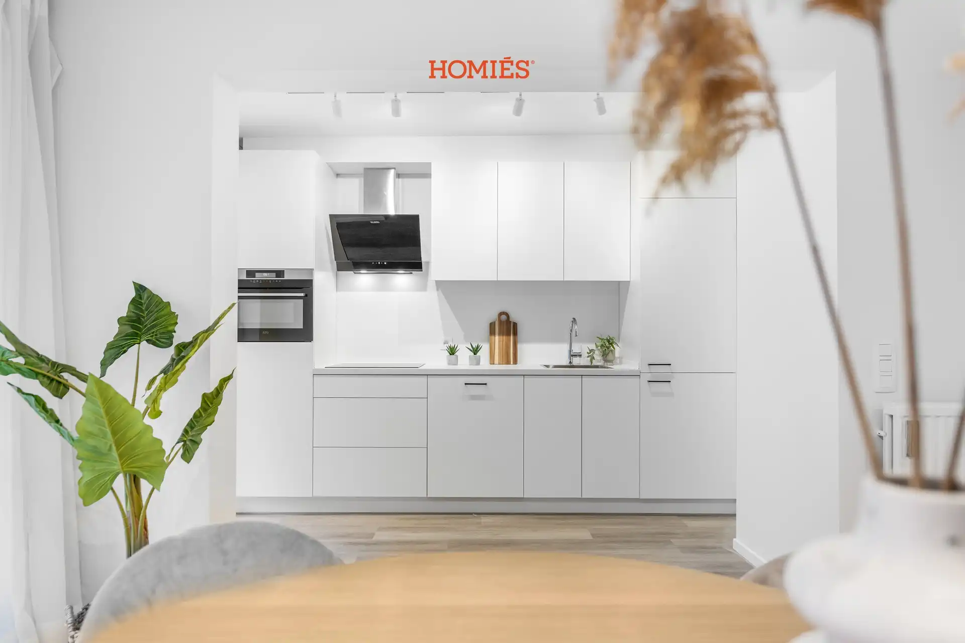 Volledig gerenoveerd 1-slpk app met twee terassen foto 3