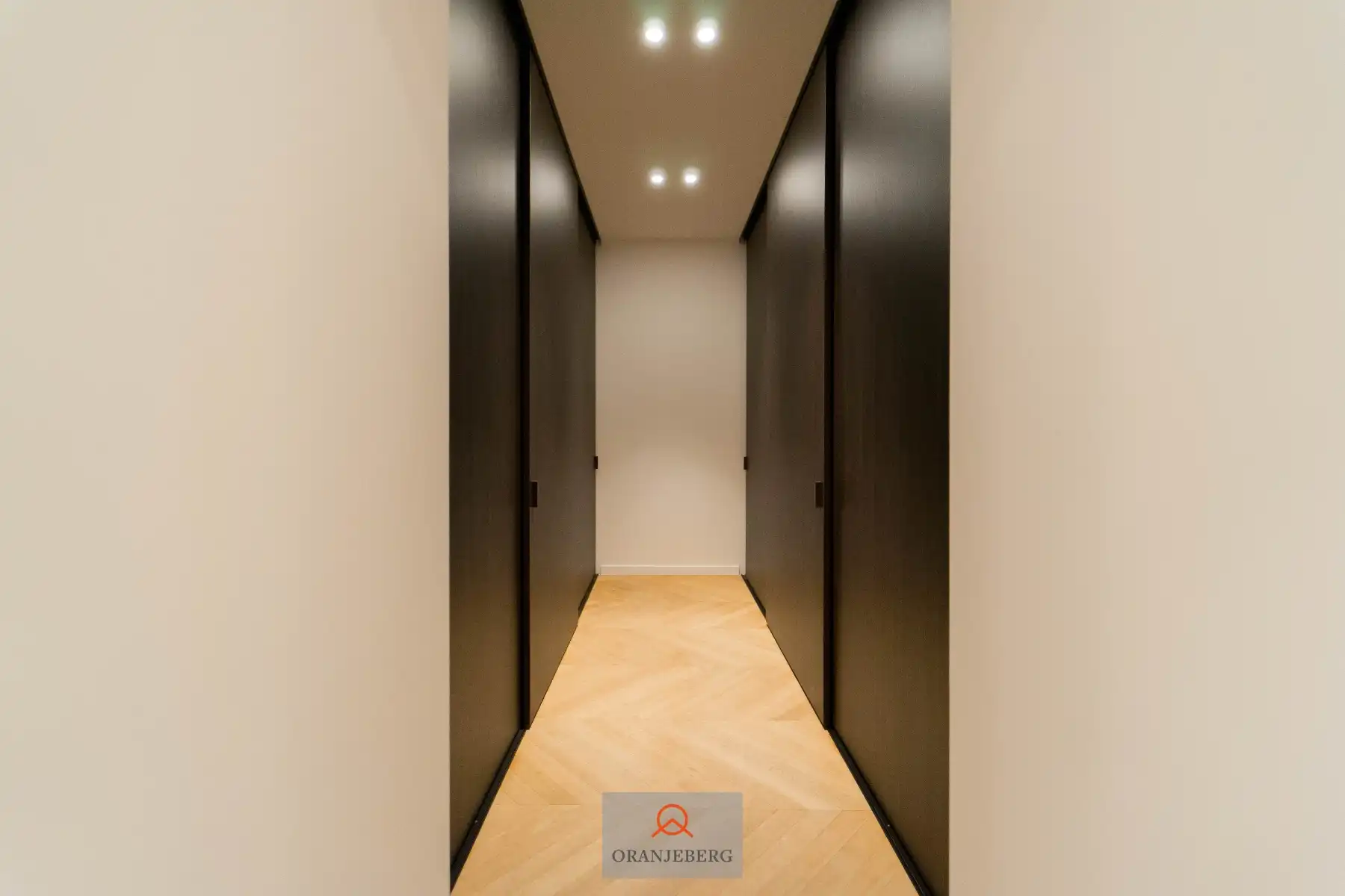 Prachtig handelsgelijkvloers in centrum Gent foto 22