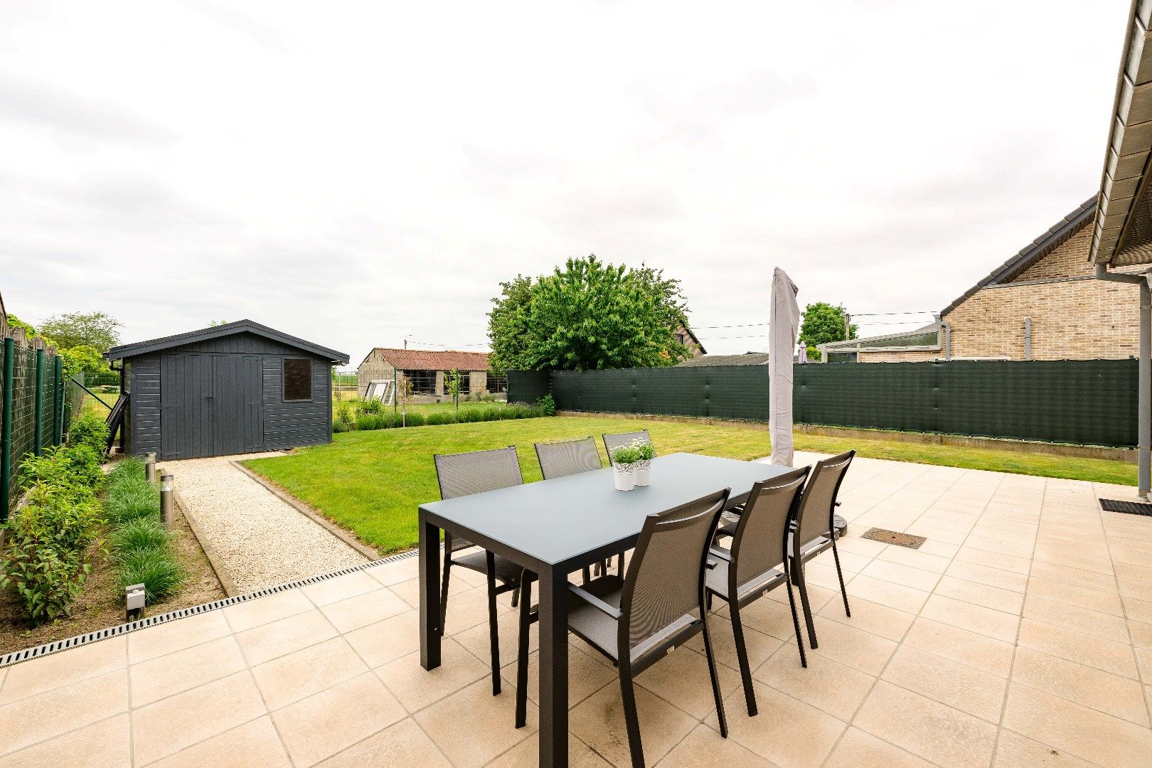 PERFECT INSTAPKLARE ENERGIEVRIENDELIJKE WONING IN HARTJE EGEM foto 3