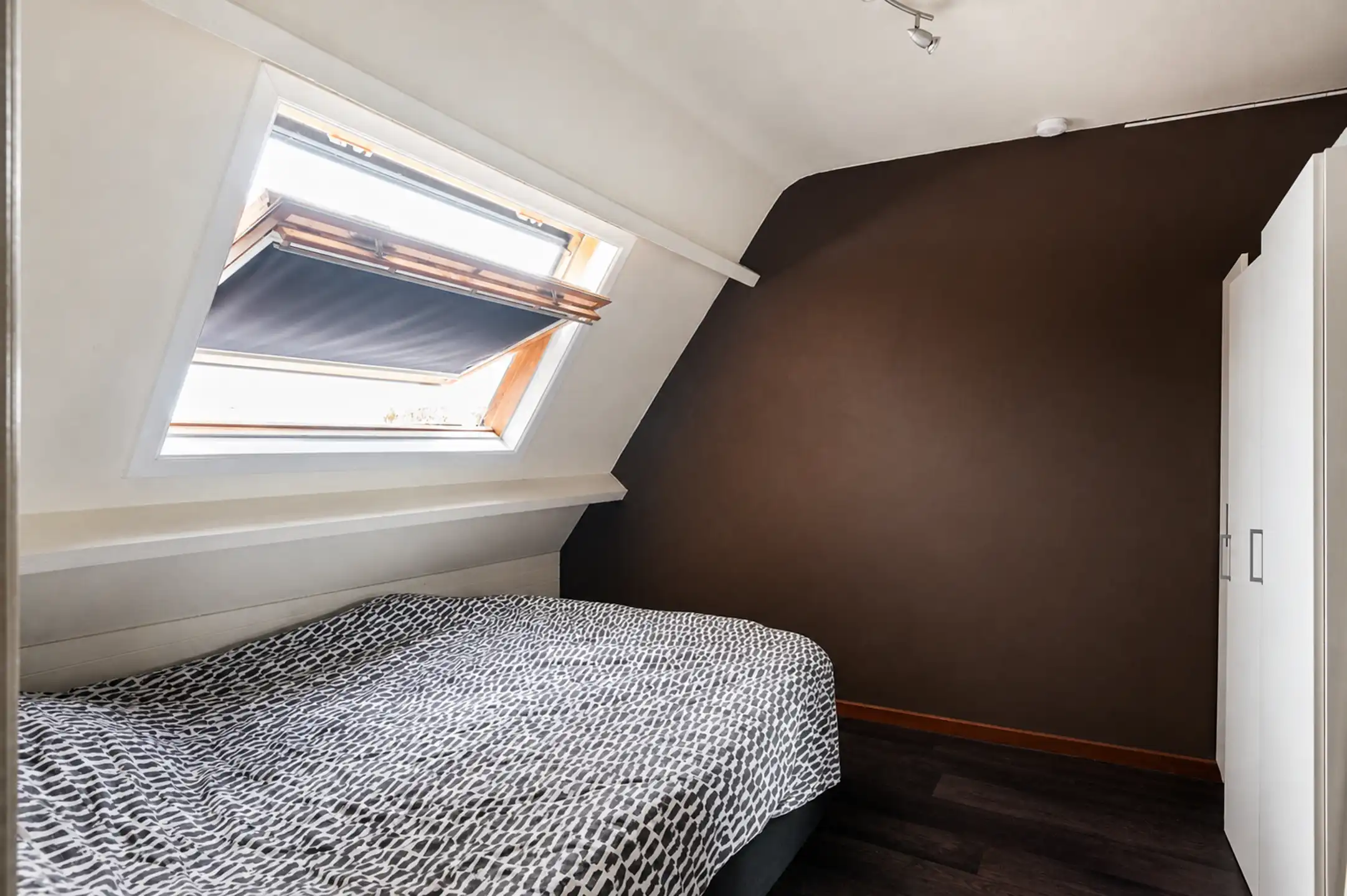 Ruime en karaktervolle duplex met 4 slaapkamers in Duffel foto 19