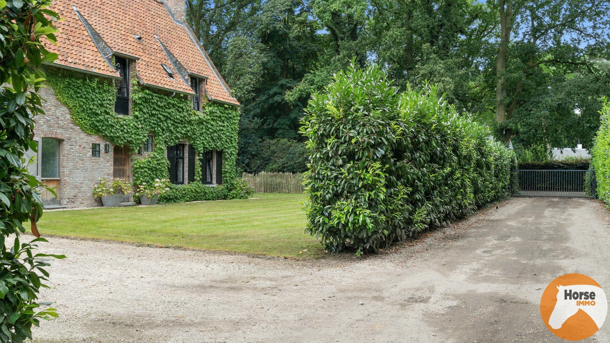 BONHEIDEN- Unieke paardenaccommodatie, landelijke woning 8HA foto 52