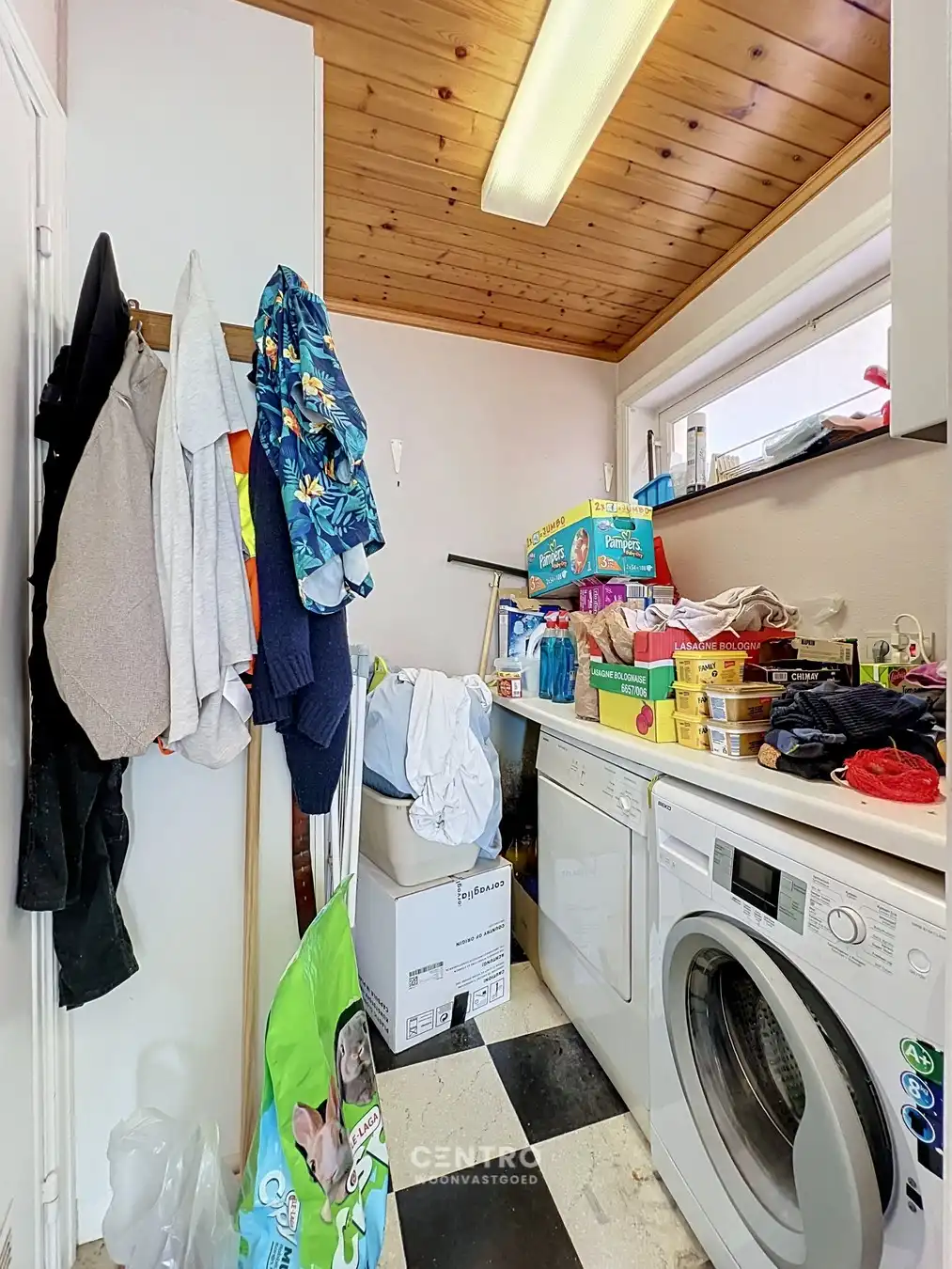 Charmante woning met grote garage/atelier van ± 125m² met landelijke vergezichten op een perceel van 831m². foto 10
