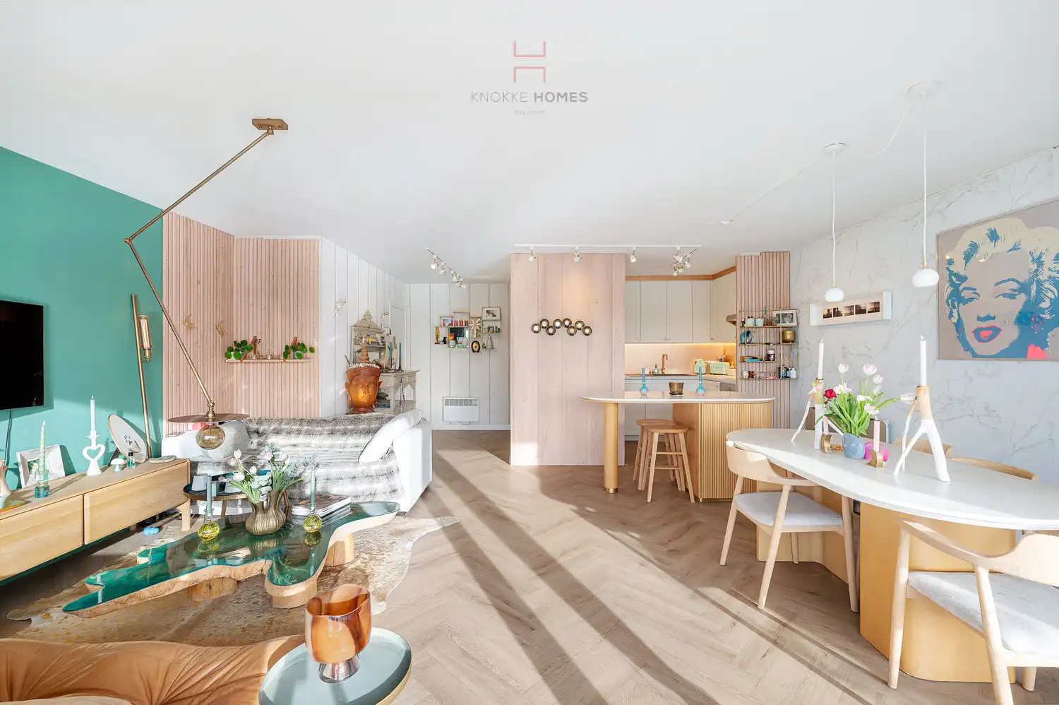 Instapklaar vernieuwd vakantie-appartement met Zuidgericht terras en open zicht in Duinbergen foto 15