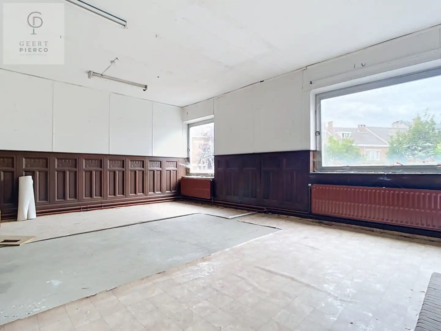 Opbrengsteigendom met commerciële huurder en uitzonderlijk ontwikkelingspotentieel foto 3