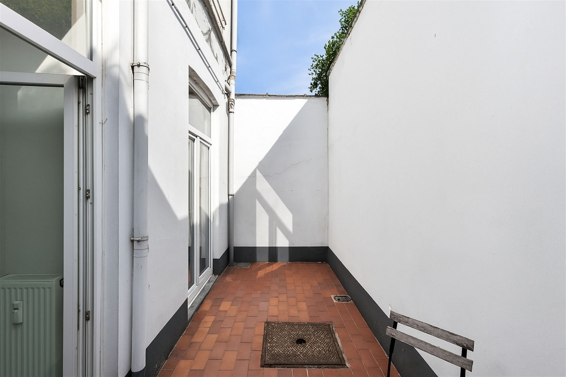 Karaktervolle woning met twee aparte woonunits foto 13
