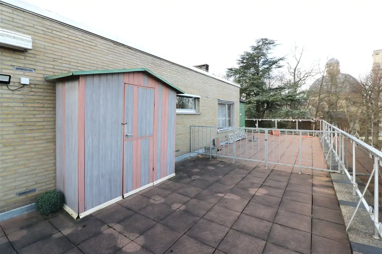 Prachtig en centraal gelegen studio in verzorgde residentie, met autostaanplaats foto 29