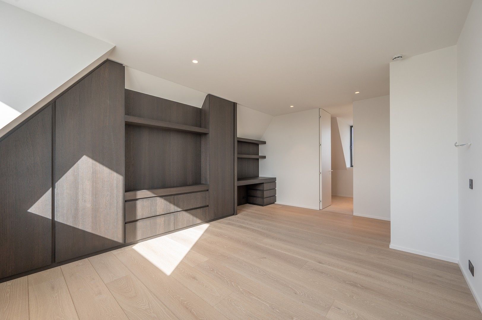 Uitzonderlijke luxueuze nieuwbouwvilla met zwembad in een residentiële buurt te Knokke foto 51