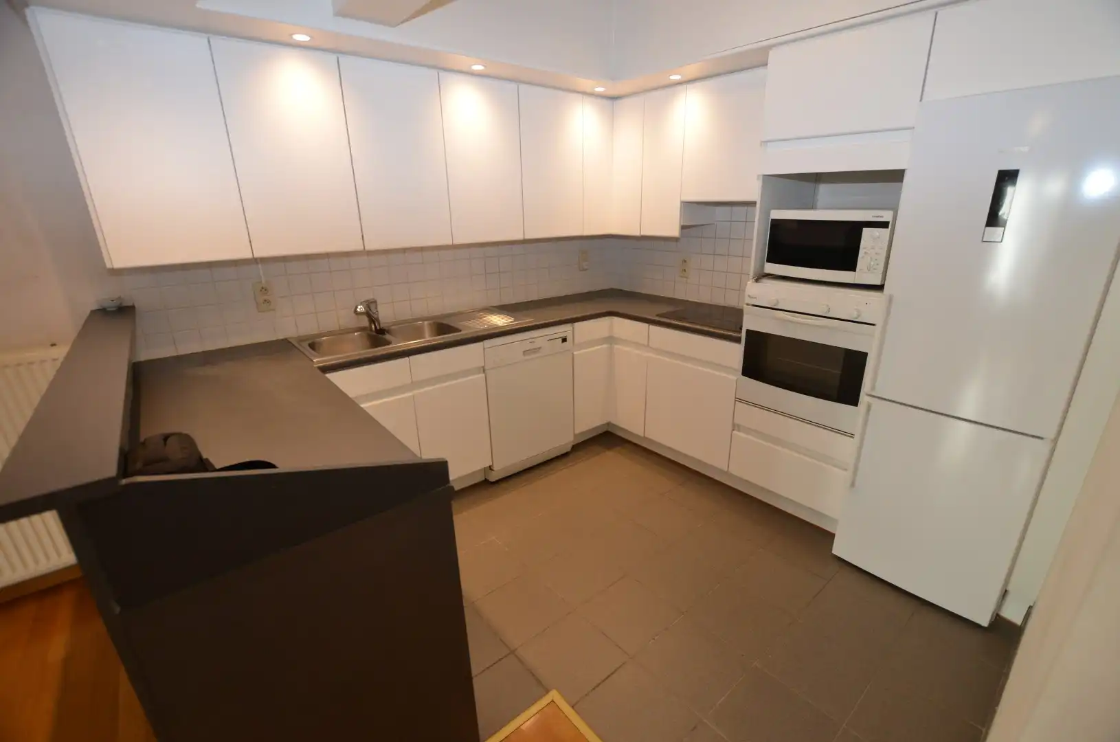 Lichtrijk appartement met zonneterras foto 3