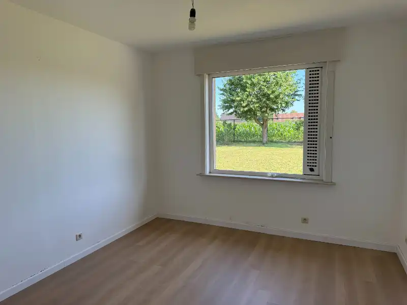 Ruime villa op een landelijke perceel met een oppervlakte van 940m² ! foto 16
