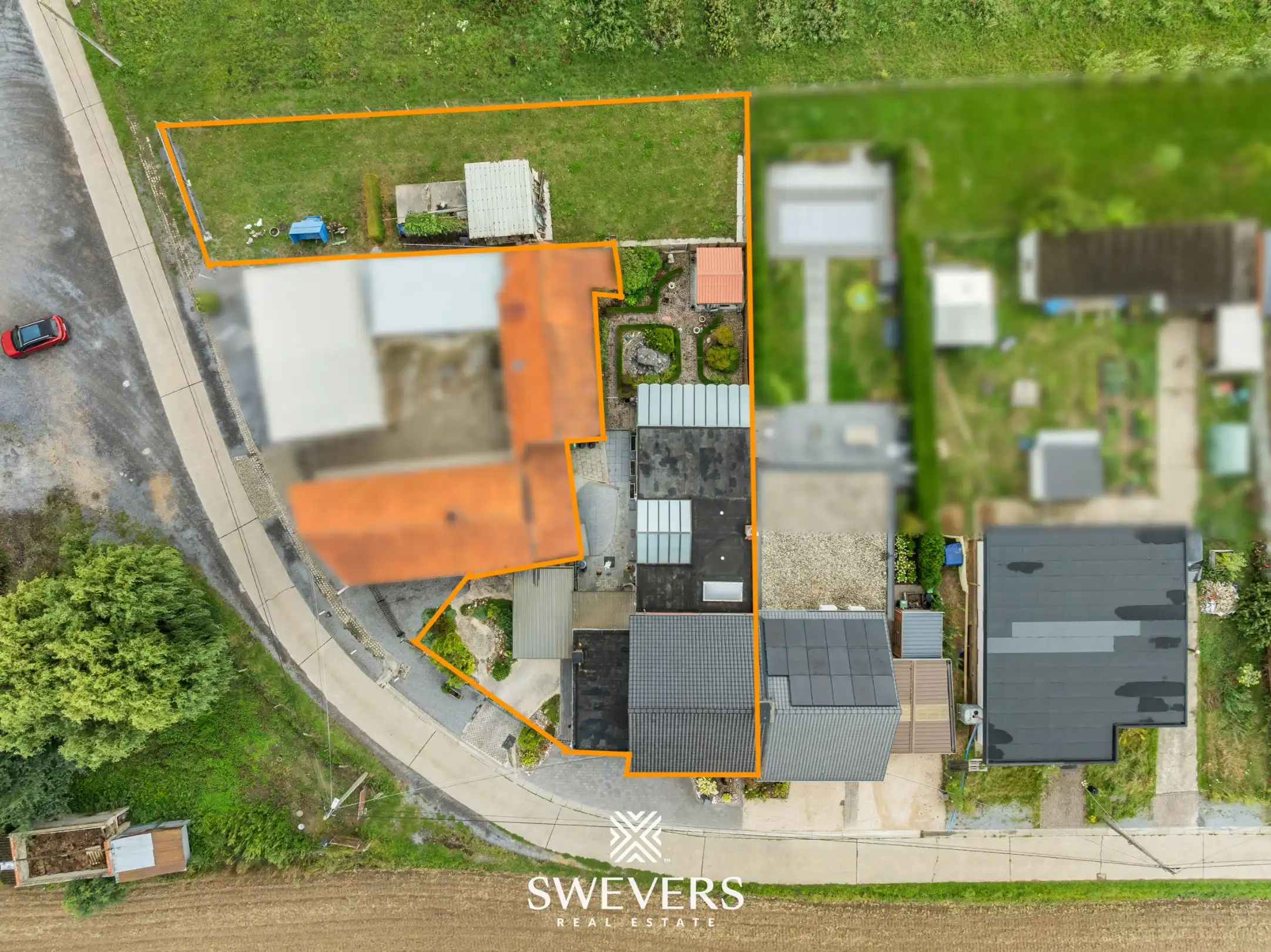 Royale gezinswoning met 257 m² woonruimte foto 2