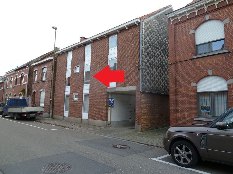 Zeer goed gelegen appartement met aparte garage! foto 2