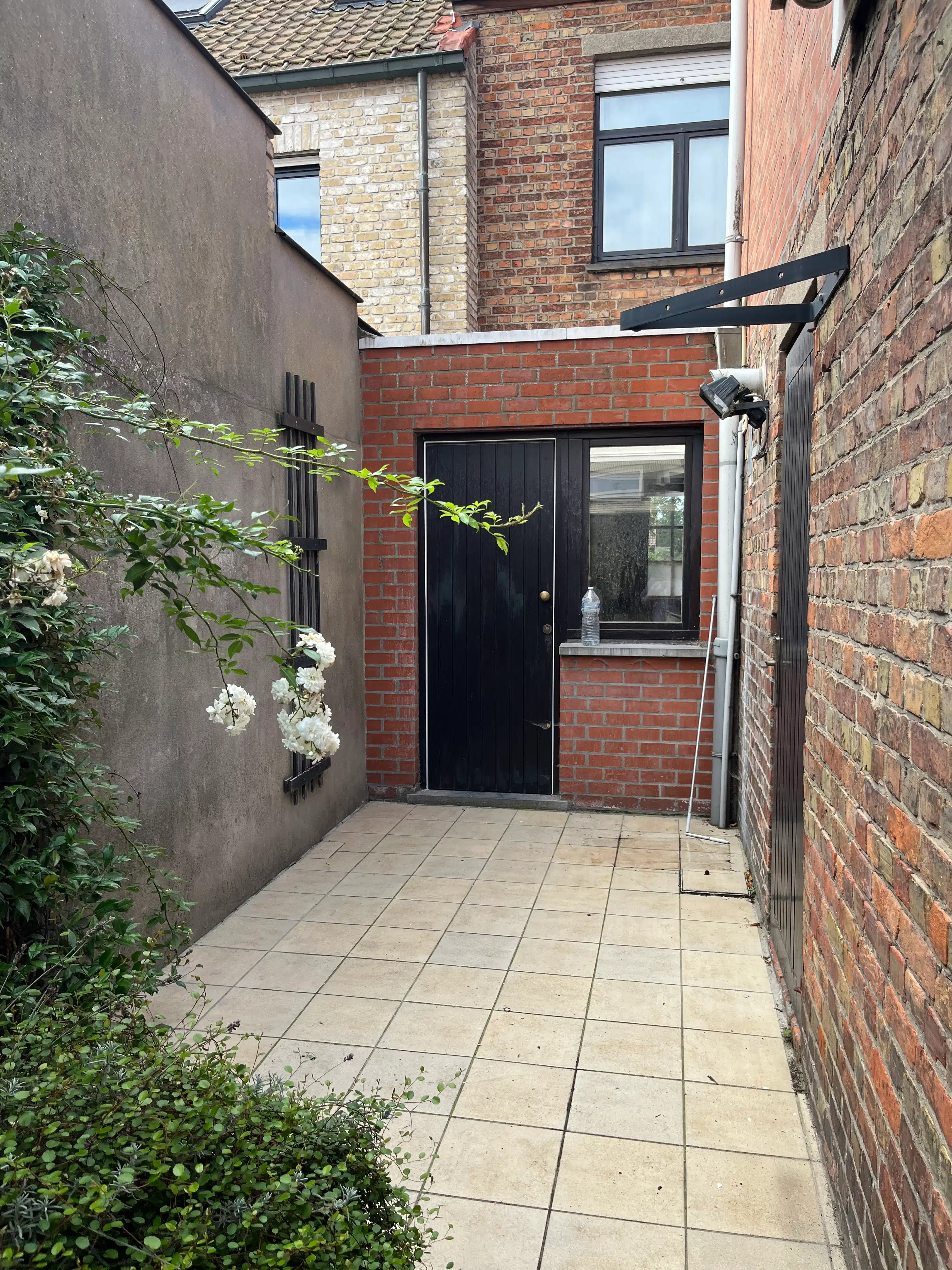 Karaktervolle woning met 3 slaapkamers in Sint-Michiels foto 14