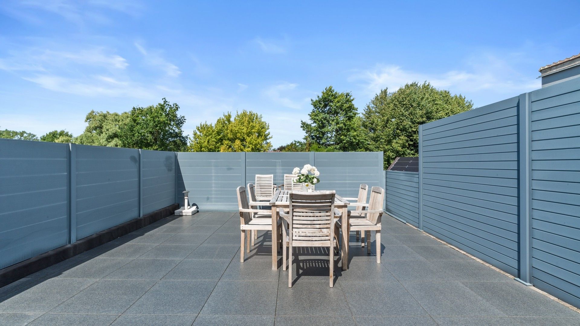 Bemeubeld app. met 2 slpkrs en riant terras van 70 m² foto 15
