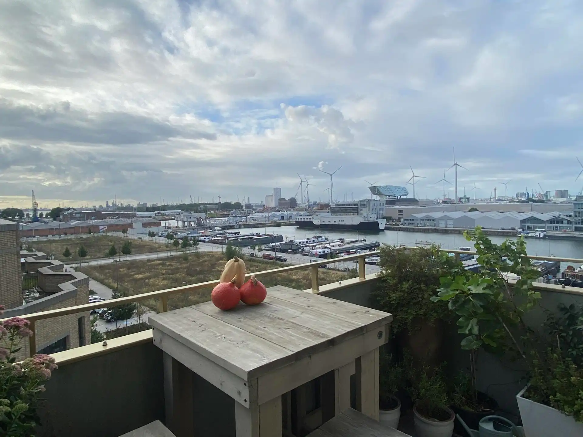 Ruim gemeubeld appartement op toplocatie in de INDIA-NATIE.  foto 11