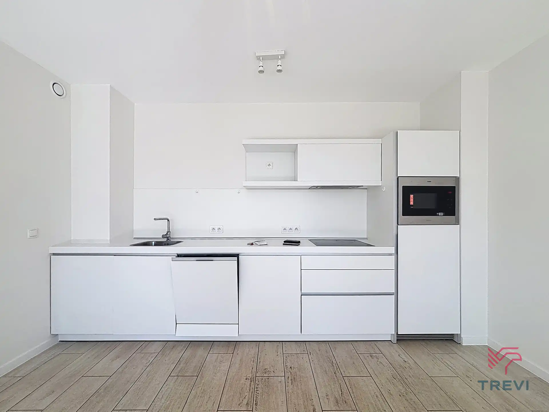 Mooi appartement met 1 slaapkamer + P foto 3