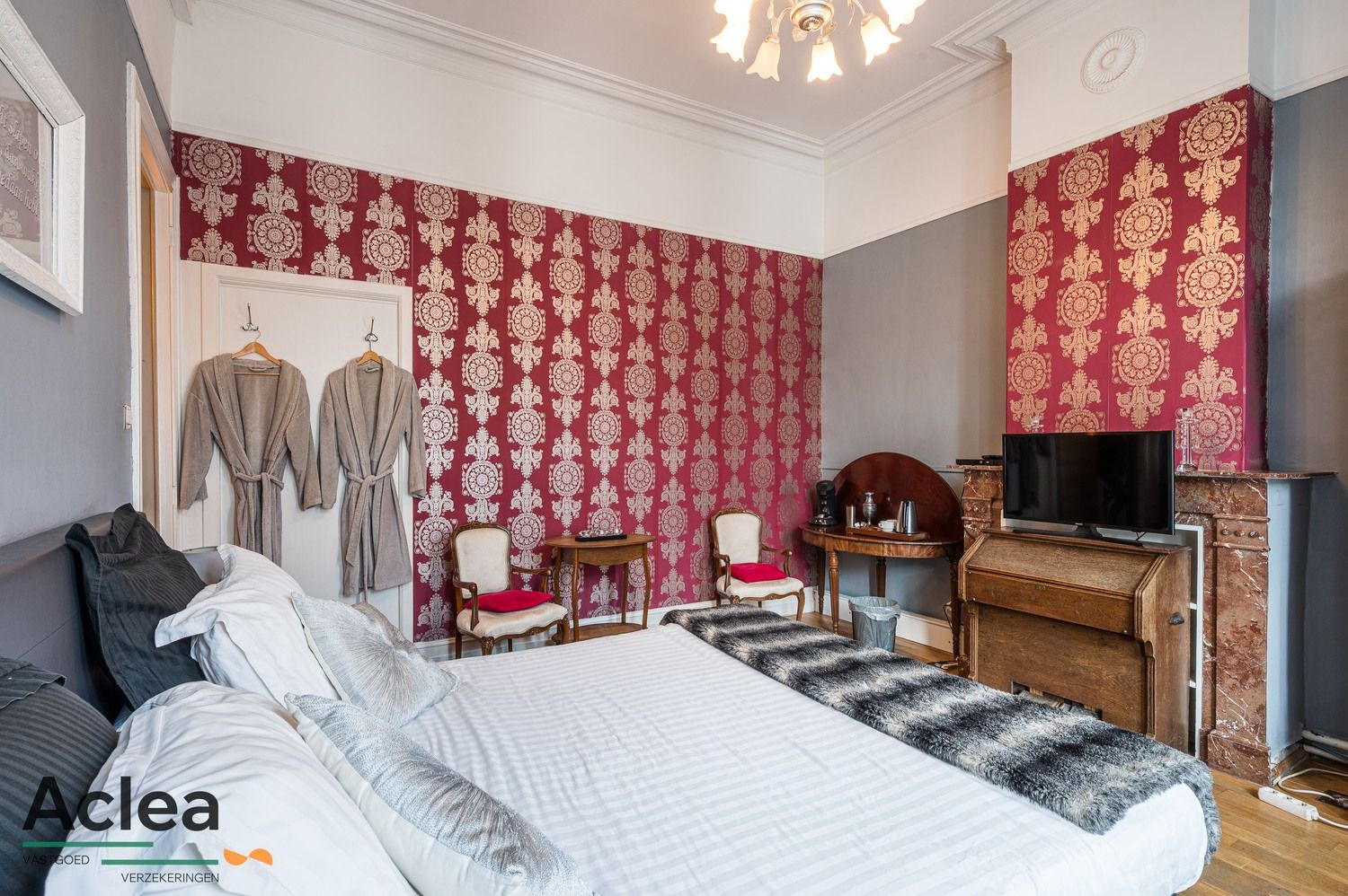 Karaktervolle burgerwoning in eclectische stijl in centrum Eeklo foto 23