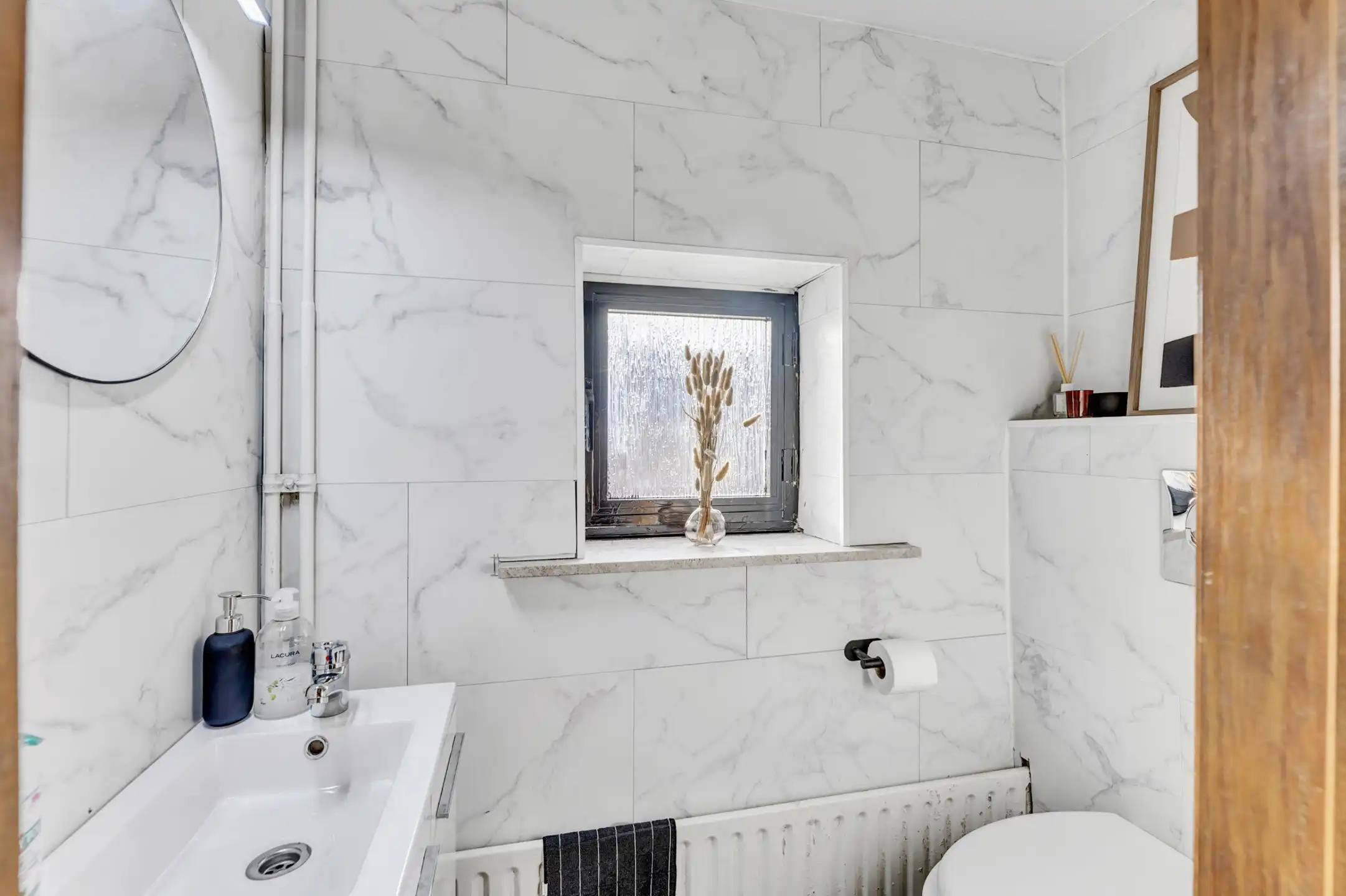 Instapklare woning met 2 slpks en garage te centrum Aalst foto 12