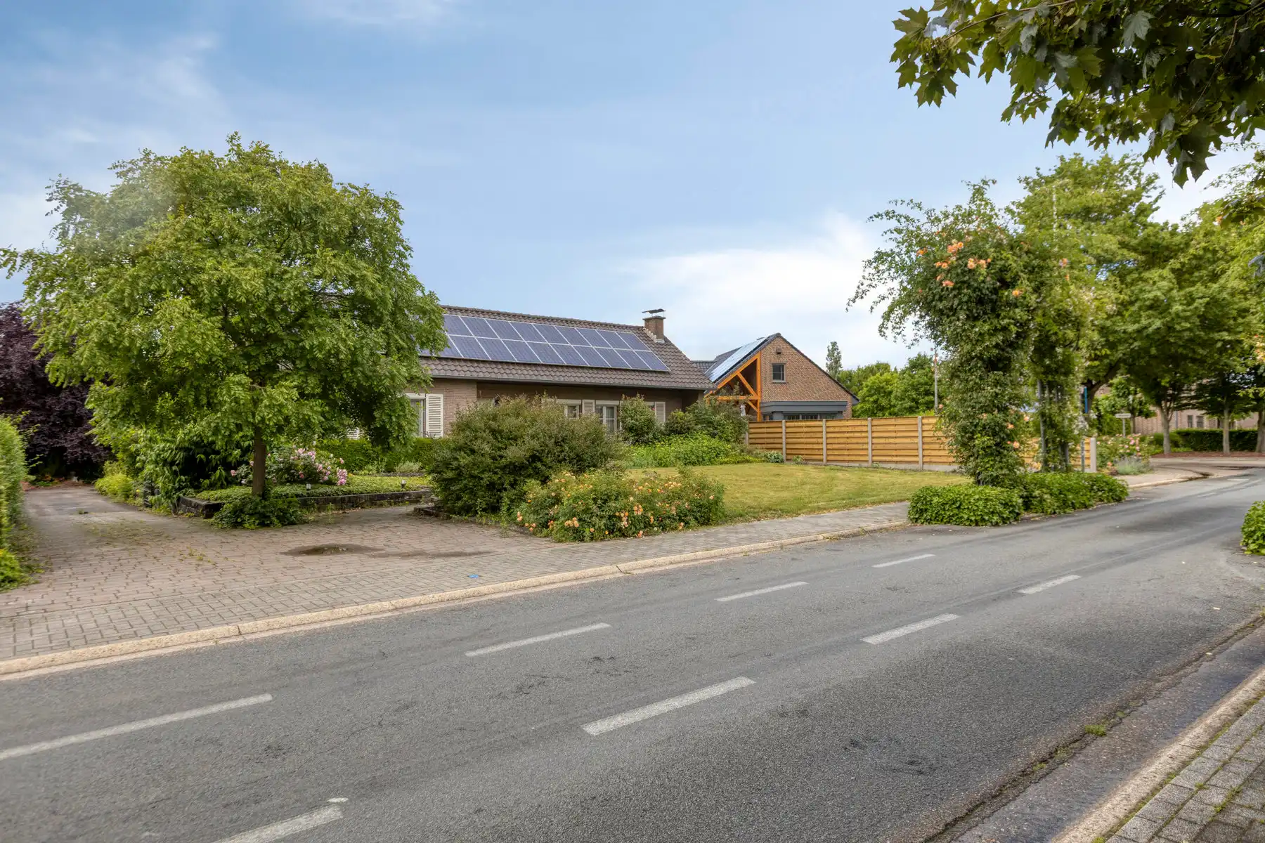 Vrijstaande woning met uitzonderlijke grote tuin in dorpskern Geistingen (Kinrooi) foto 26