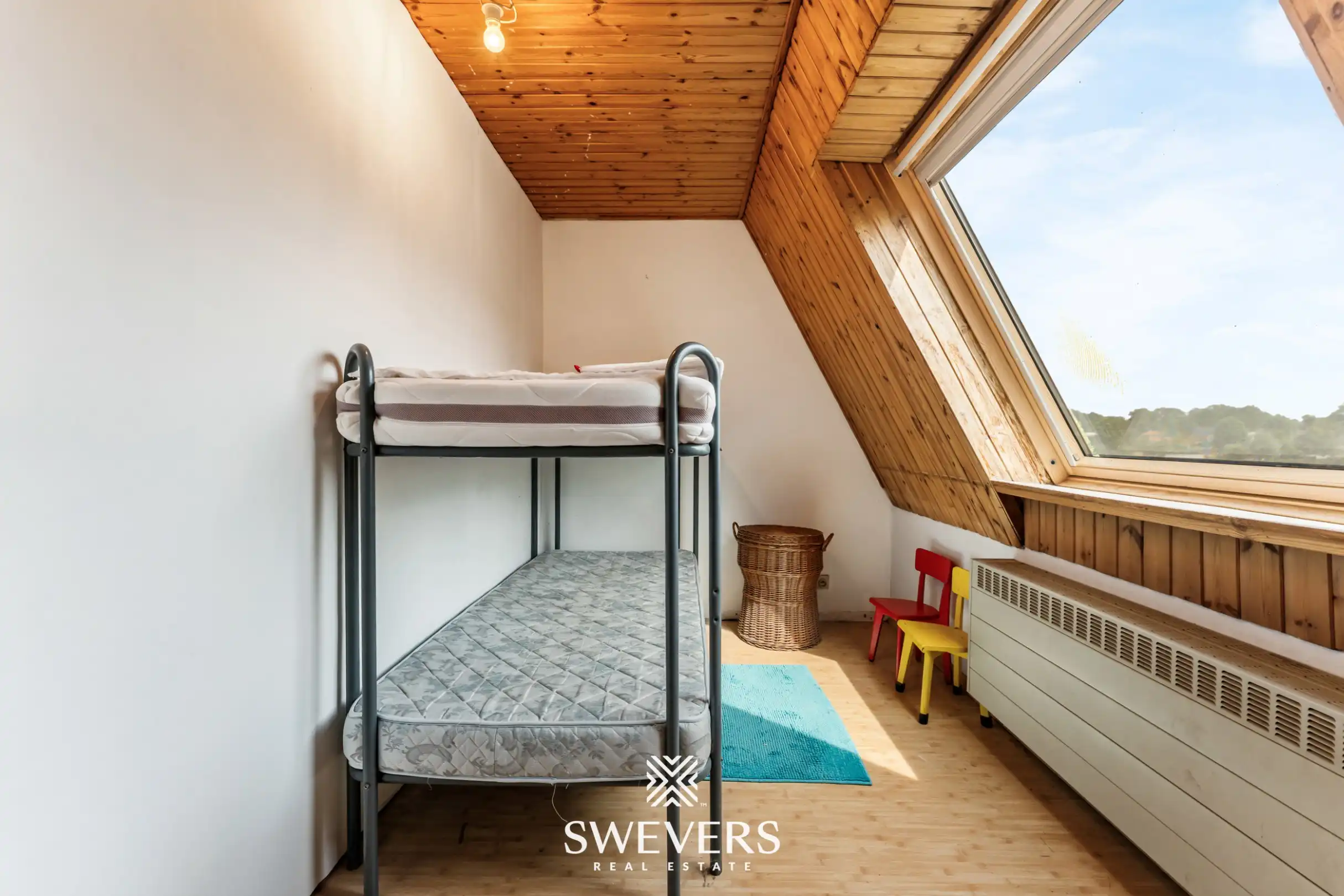 Uitzonderlijk ruime kangoeroewoning met 7 slpk te Hasselt foto 14