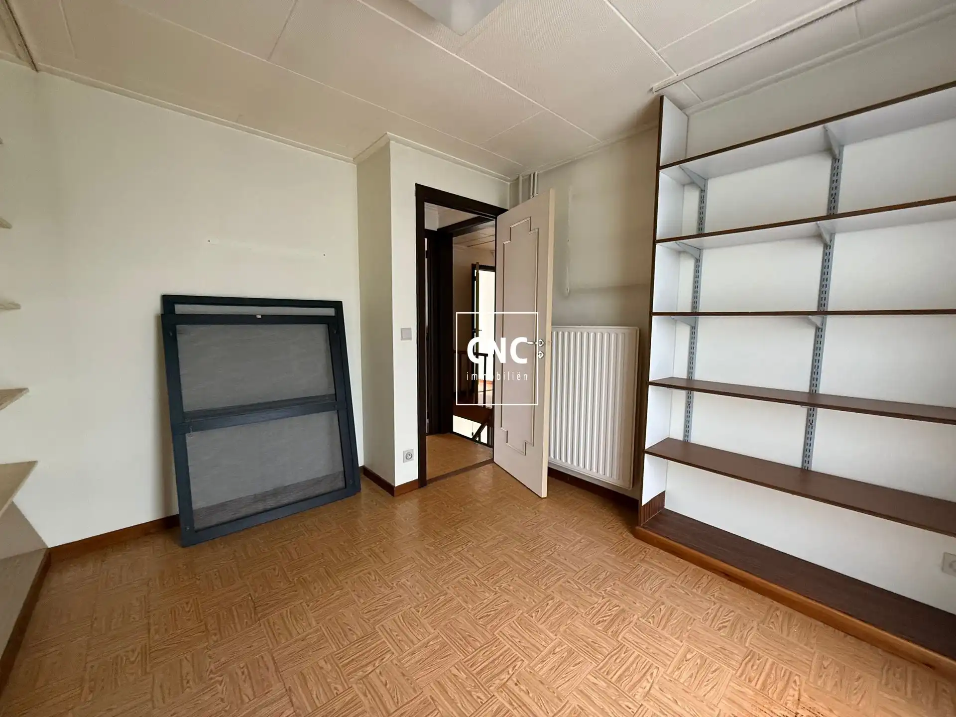 Ruime rijwoning met 5 slaapkamers en zuidgerichte tuin foto 15