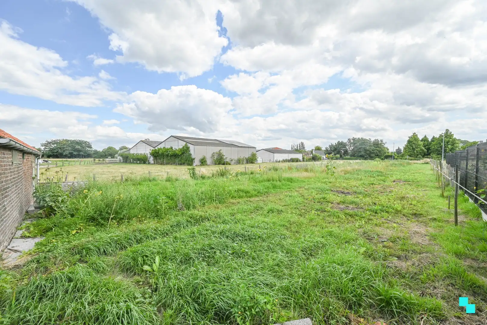 Landelijk gelegen, te renoveren woning op 1.767m² perceel foto 29