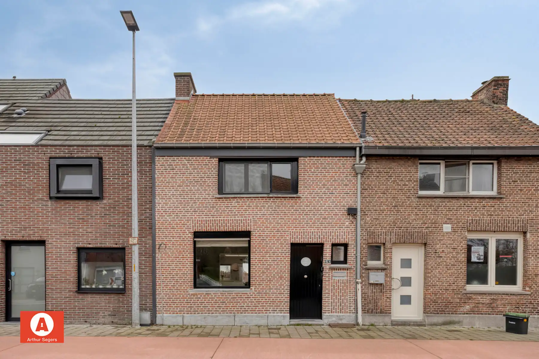 Instapklare woning, óók achteraan bereikbaar! foto 2