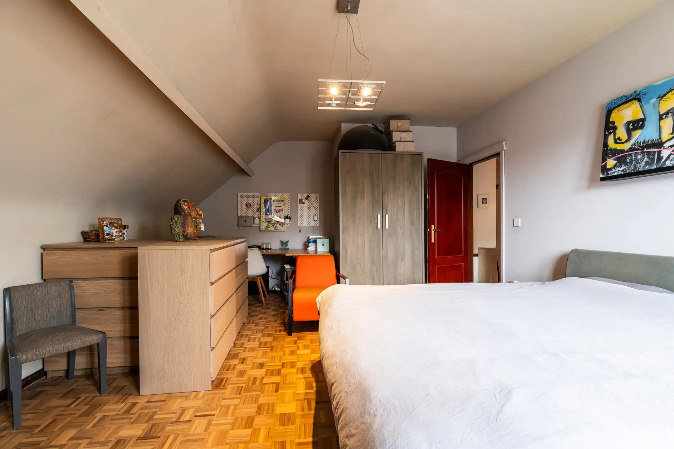 Instapklare, rustig gelegen woning met zwembad op 712m² foto 17