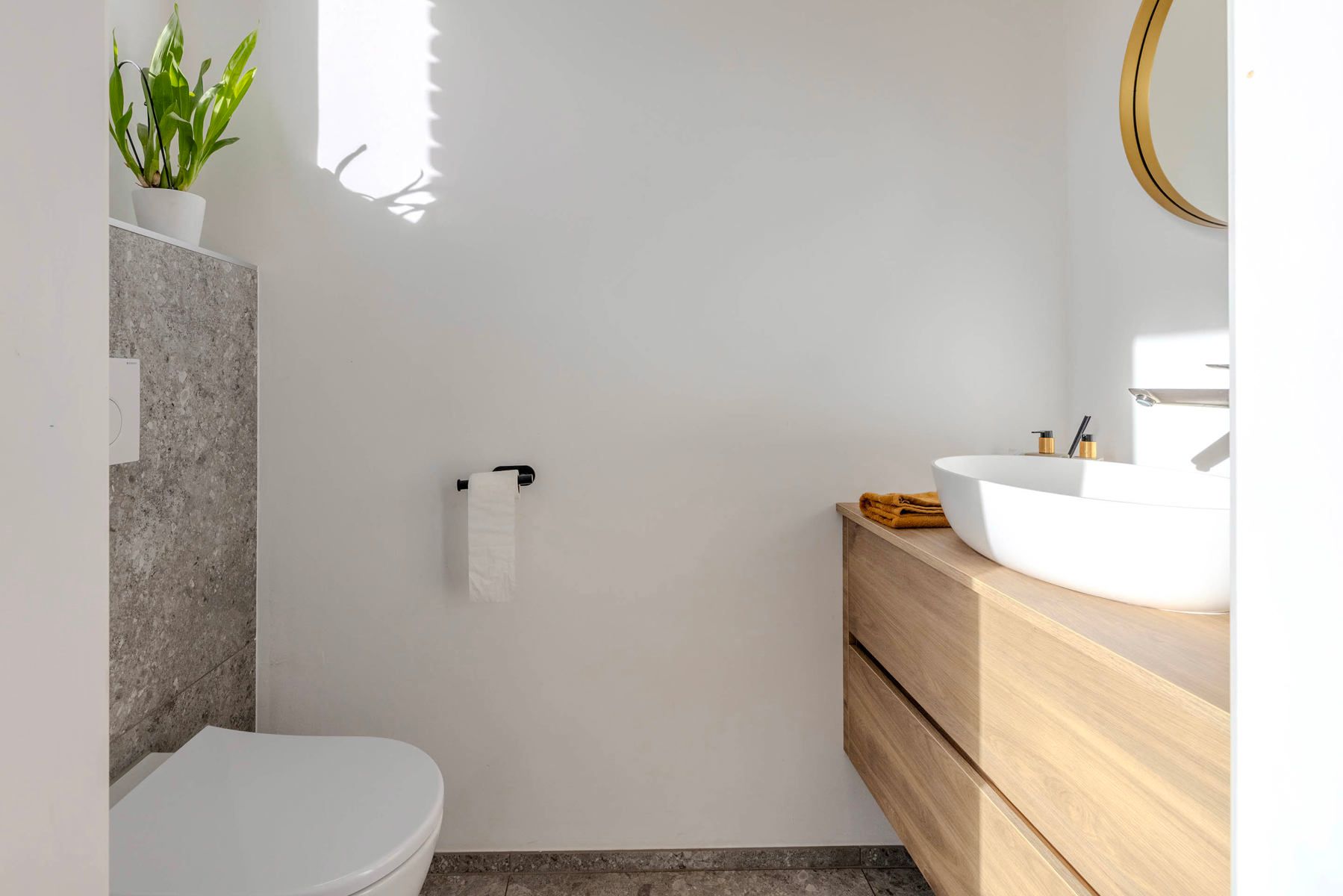 Gerenoveerde hoeve met 3slpk, 2bdk en tal van mogelijkheden foto 21