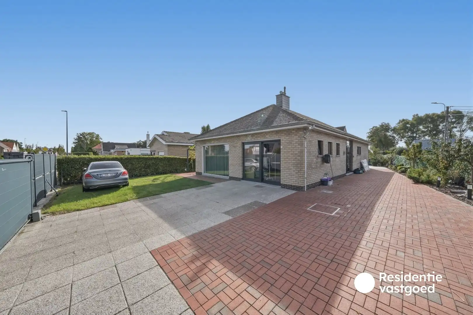 Bungalow met zongerichte tuin en 3 slaapkamers foto 18