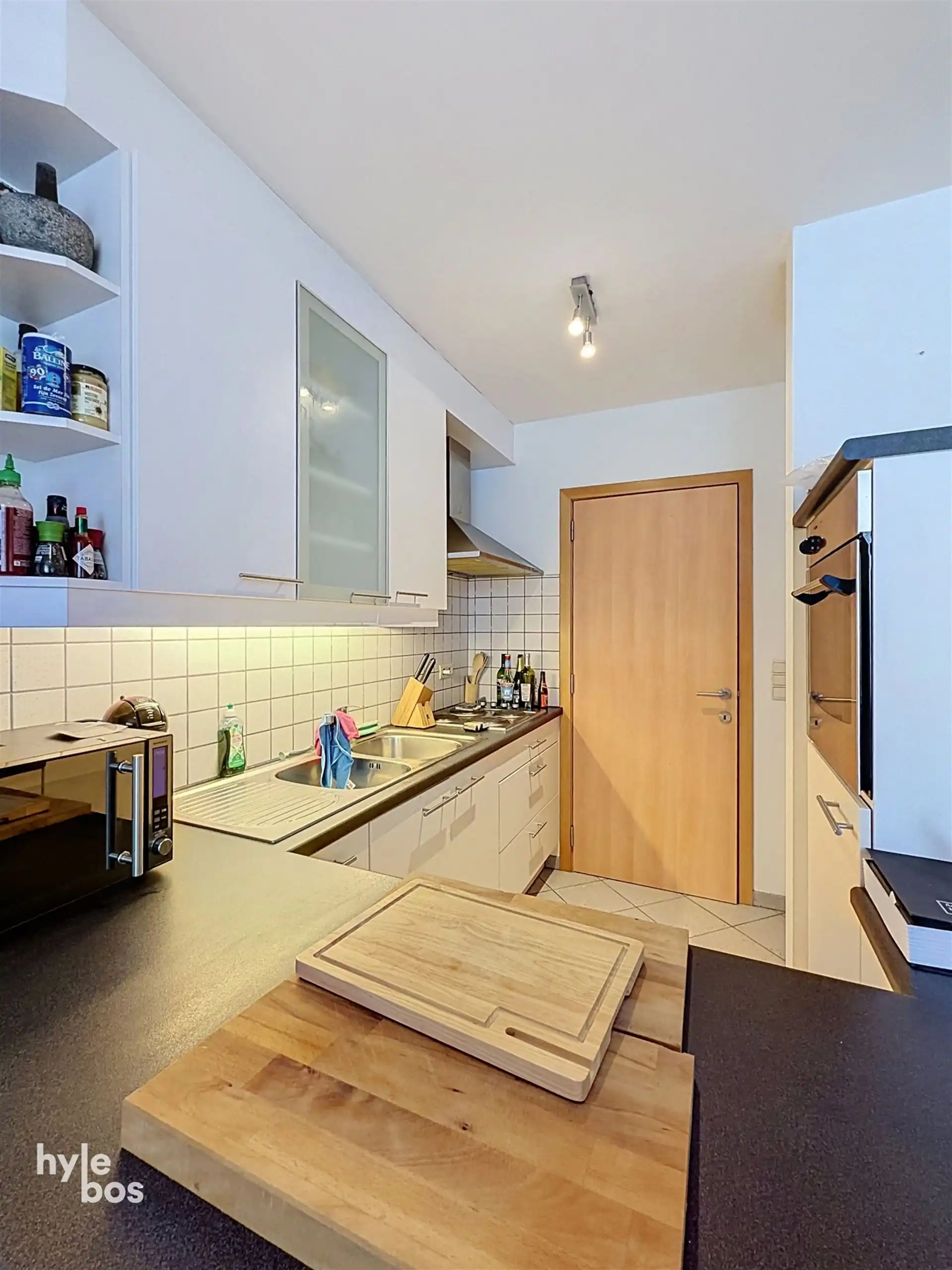 Gelijkvloers appartement met één slaapkamer en garage foto 6