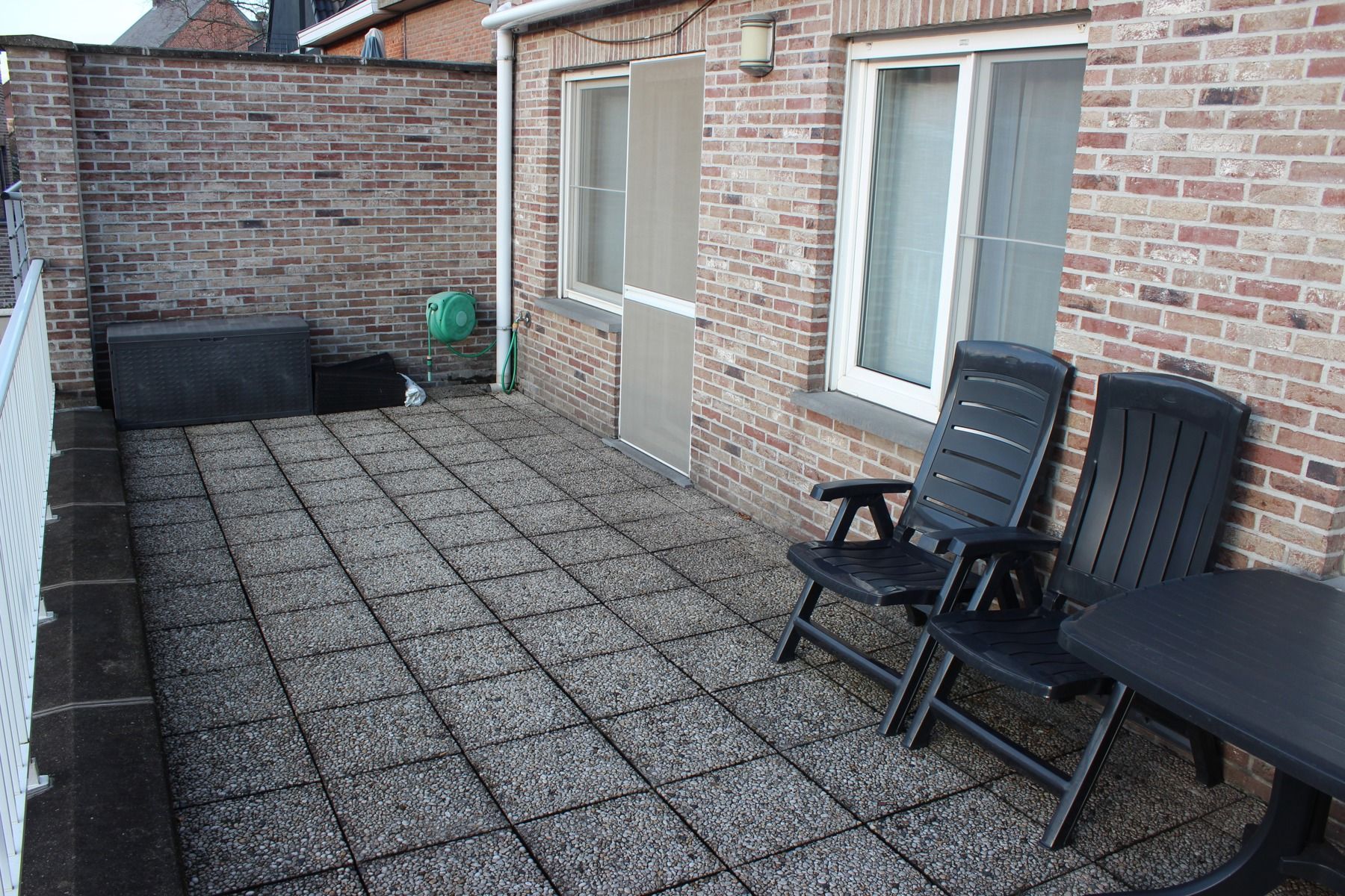 Appartement met lift, terras, garagebox en autostaanplaats foto 10
