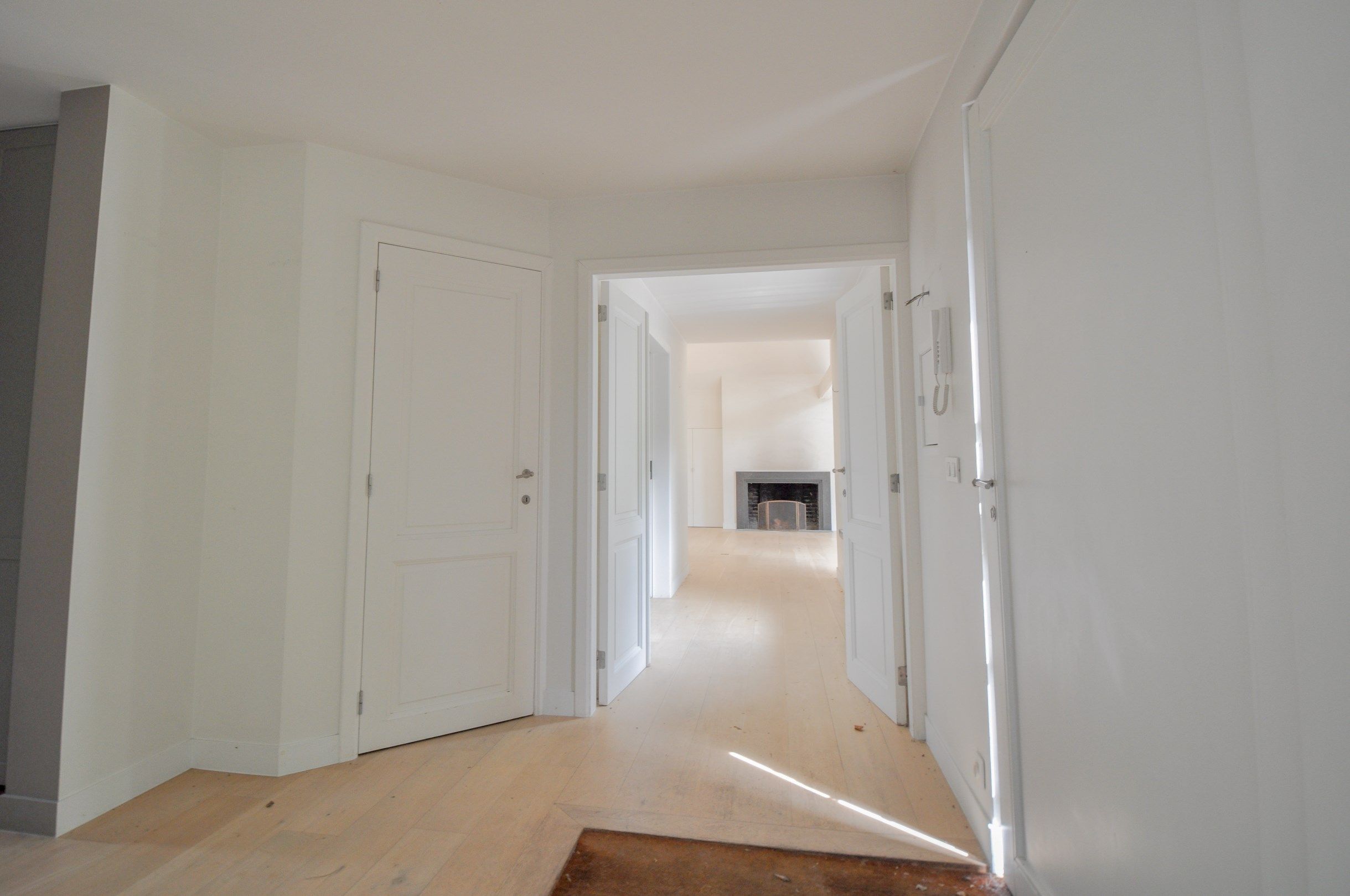 Exclusieve villa ,rustig gelegen op een perceel van 1628 m² nabij de Royal Zoute Tennis Club. foto 8
