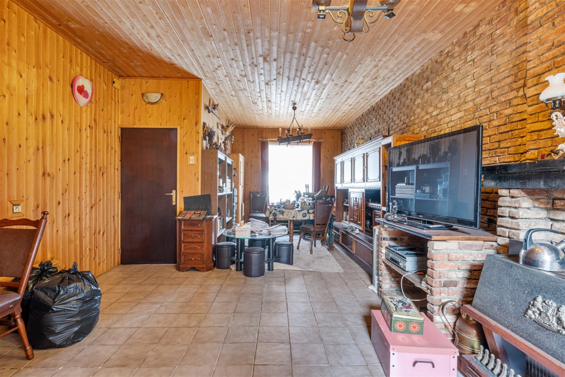 Solide woning met twee slaapkamers te Aalst foto 4