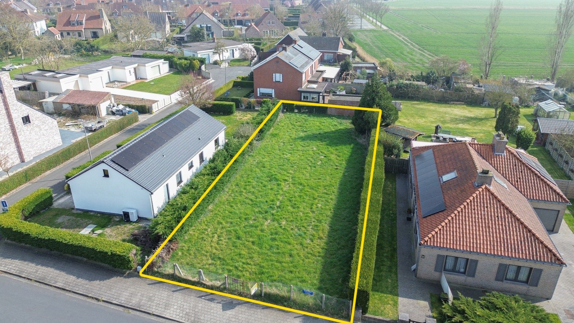 Nieuw te bouwen villa met 4 slaapkamers en garage in Lissewege – privacy, zon en bereikbaarheid in één foto 4